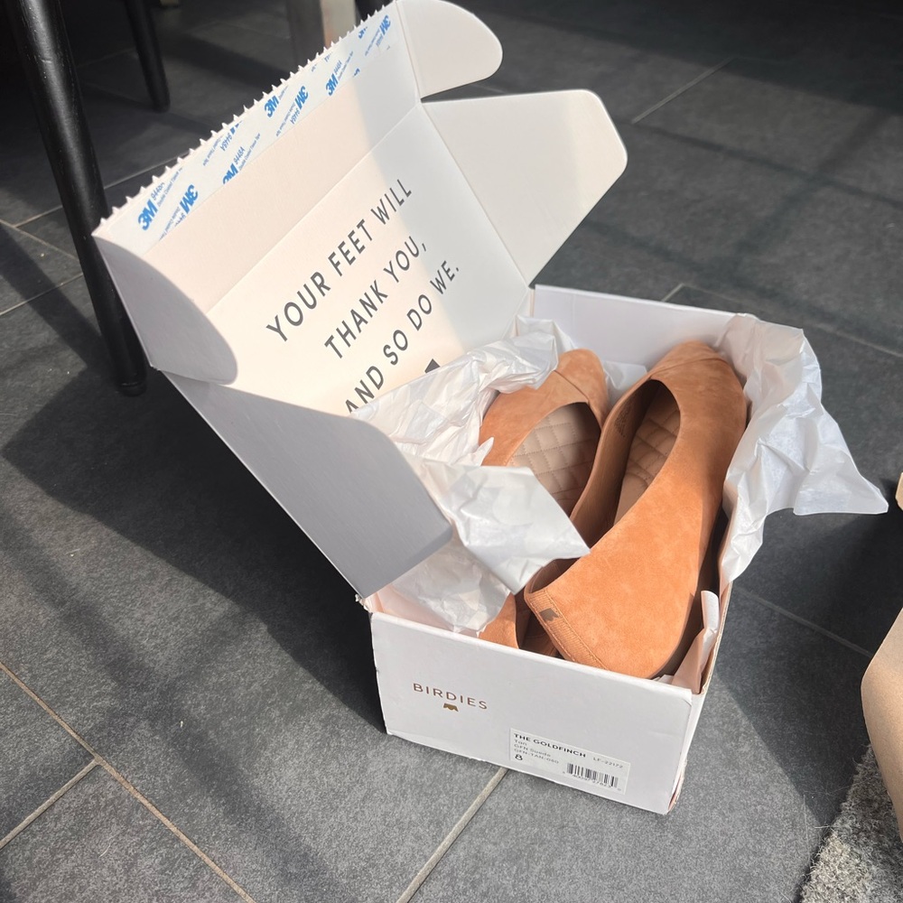 Birdies The Goldfinch tan suede ballet flats